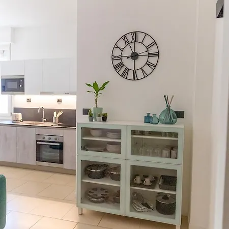 Modern Cosy Apartment Near Florence City Center-3